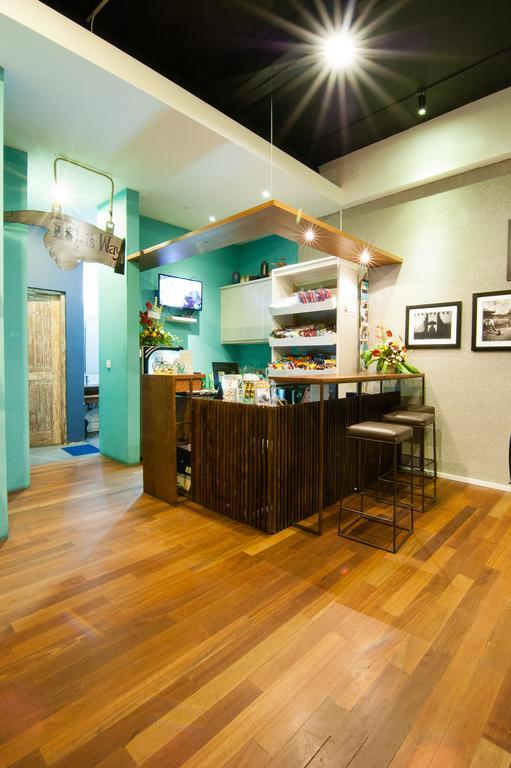 Nau Here Hostel Kuta  Bilik gambar