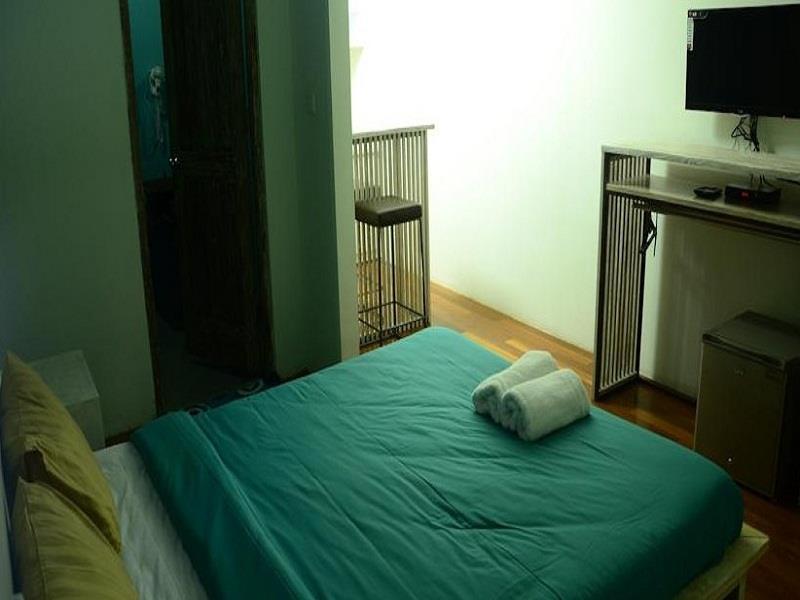 Nau Here Hostel Kuta  Luaran gambar