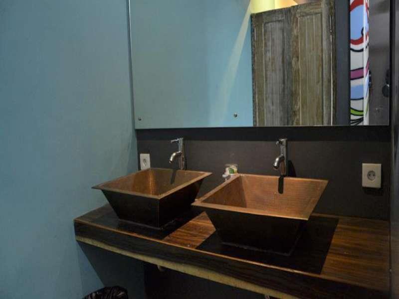 Nau Here Hostel Kuta  Luaran gambar